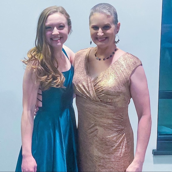 Meet your Posher, Christine - Picture 8 of 8